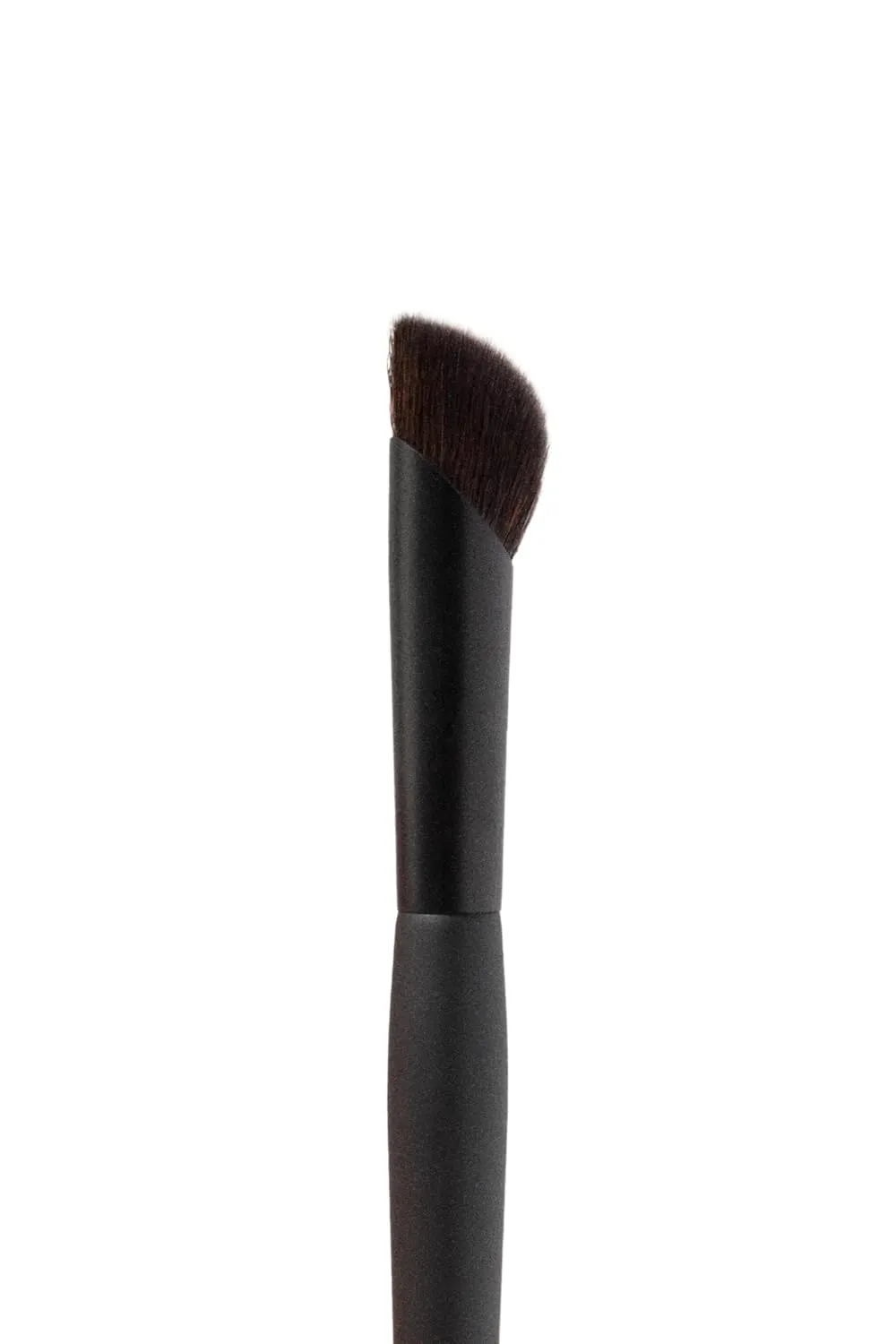 Ami Colé Trio Brush mesh brush head cove to help maintain shape (The Concealer Brush)