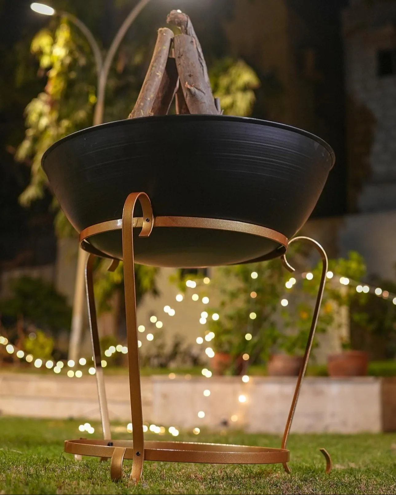 Antique Metal Black Fire Pit with Bottom Stand –  Heat-Resistant Coating
