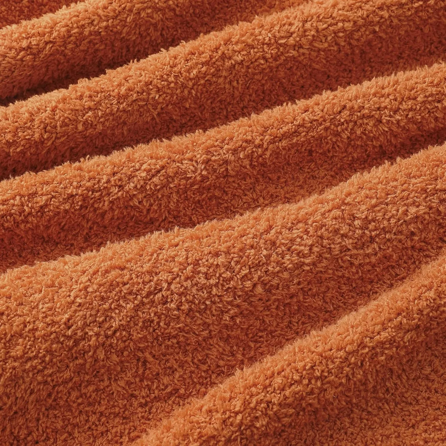 bearberry Super Soft Fall Throw Blanket Lightweight Cozy Warm Throw Blankets for Couch Bed Sofa All Season (Caramel, 50”x60”)