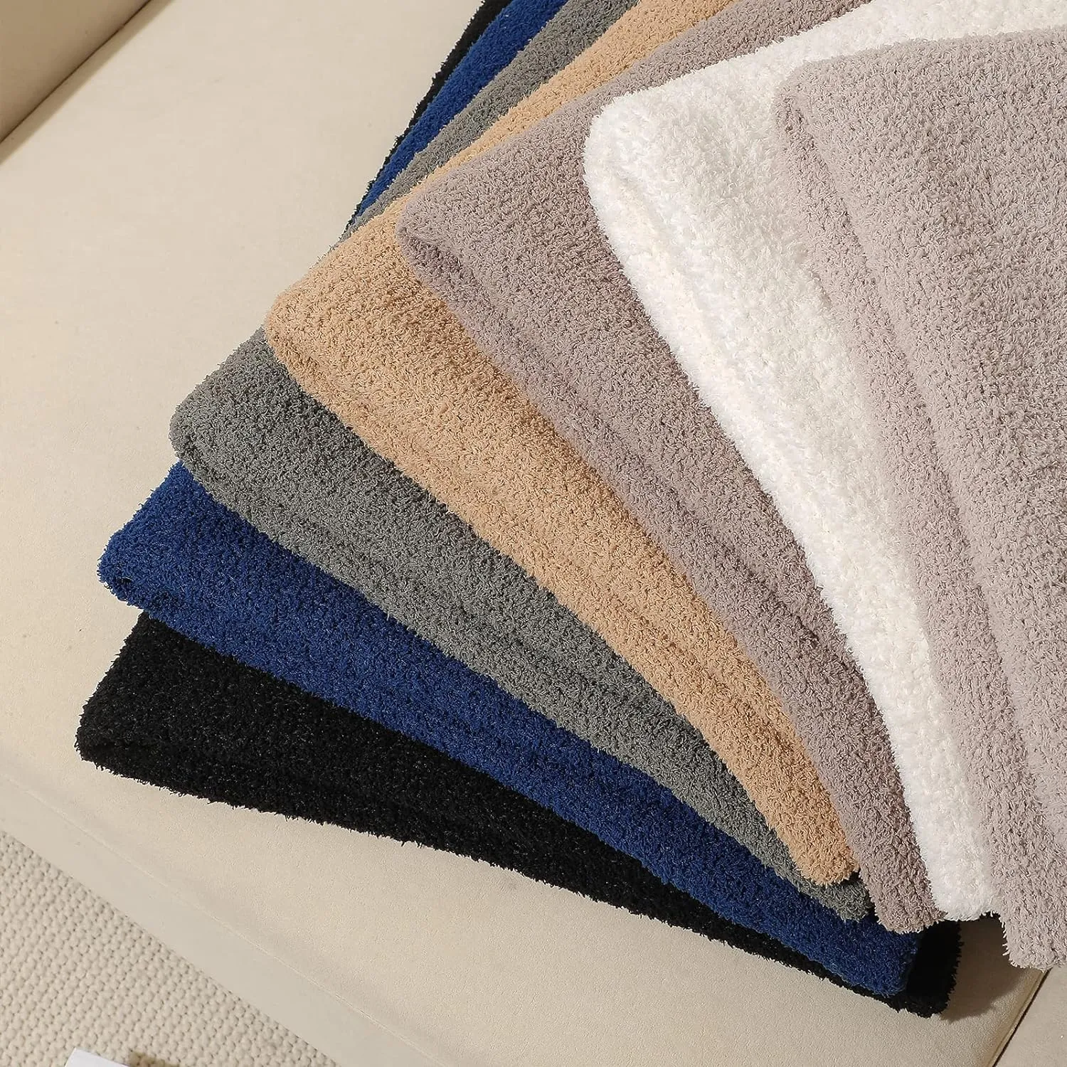 bearberry Super Soft Fluffy Throw Blanket Lightweight Cozy Warm Throw Blankets for Couch Bed Sofa All Season (Beige, 50”x60”)