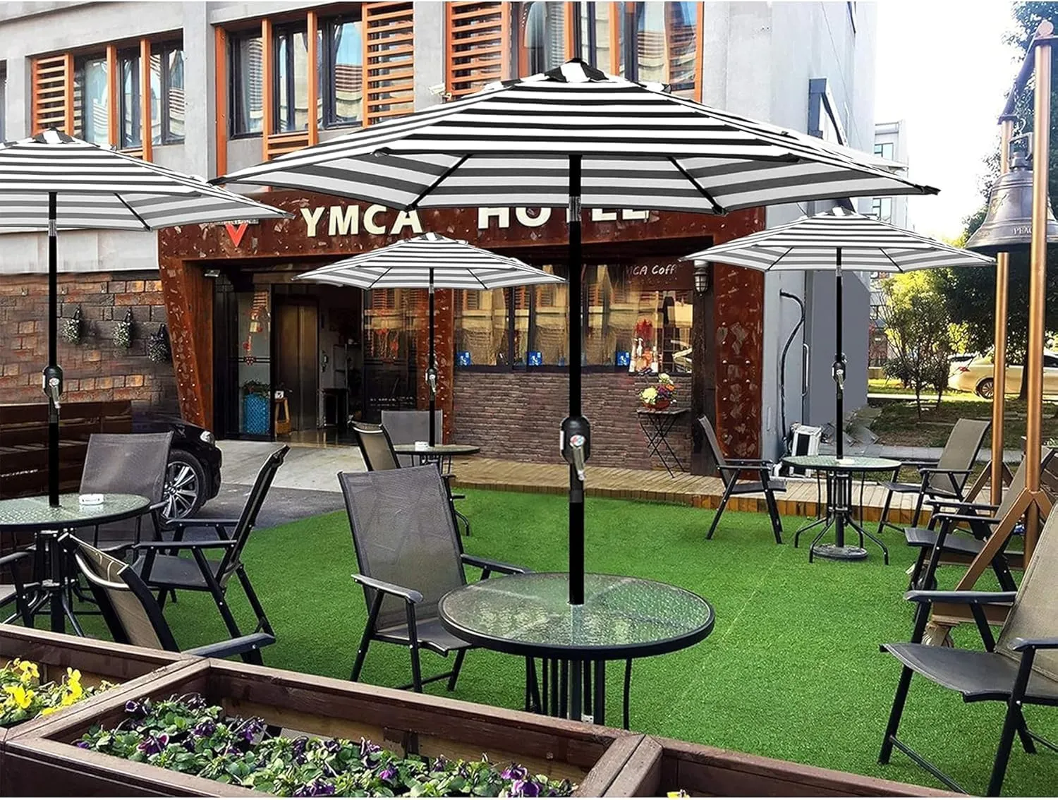Blissun 7.5 ft Patio Umbrella, Yard Umbrella, Outdoor Market Umbrella with Push Button Tilt Crank (Black&White)