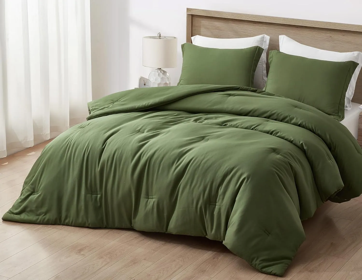 Chezmoi Collection Cliff 3-Piece Lightweight Cooling Comforter Set, Queen- Rayon Derived from Bamboo & Polyester Blended, Soft Breathable Bedding for Hot Sleepers, Olive Green