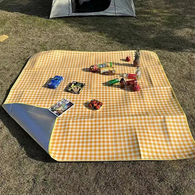 Compact Reflective Sleeping Pad for Camping and Beach