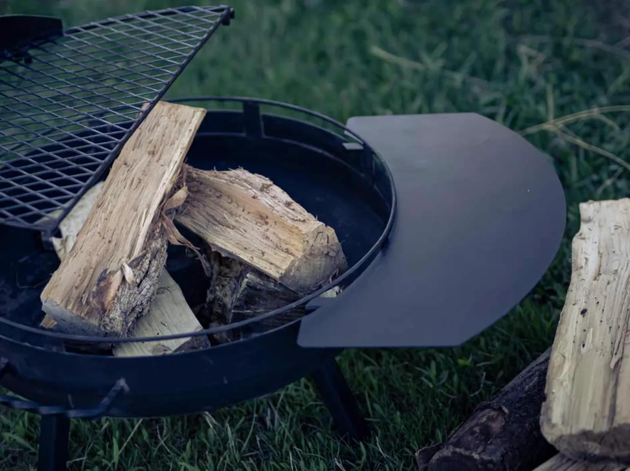 Cowboy Fire Pit Grill Side Table 23"