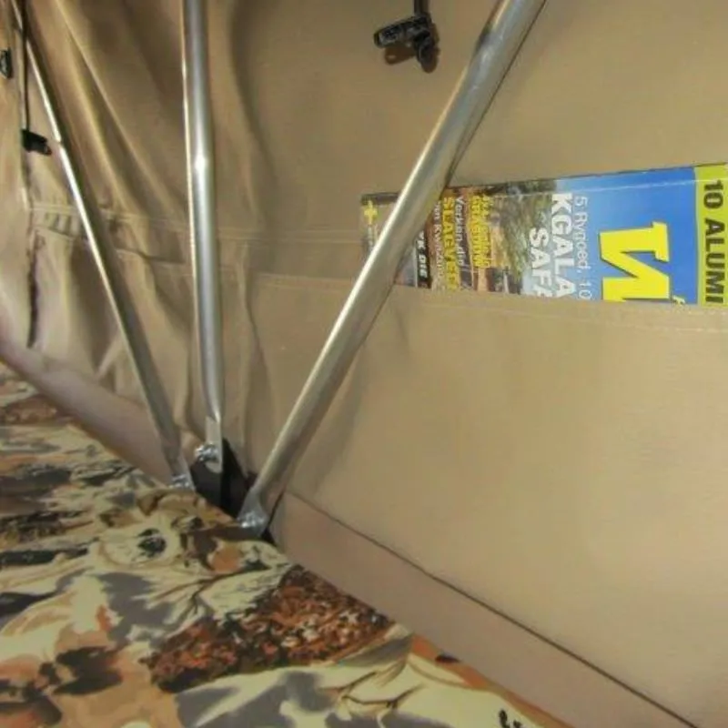 Eezi-Awn Jazz Soft Shell Roof Top Tent