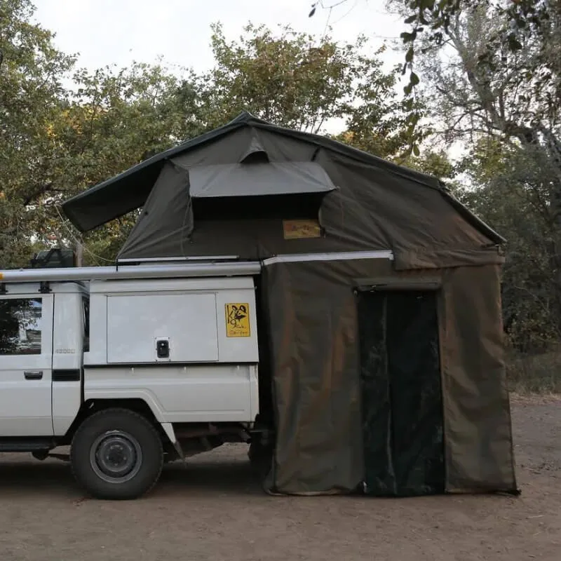 Eezi-Awn XKLUSIV Soft Shell Roof Top Tent