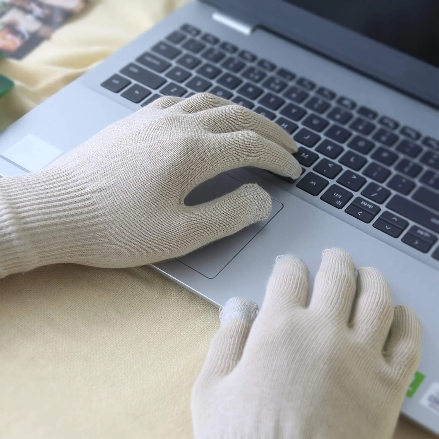 Evridwear Unisex Moisturizing Cotton Gloves with Touchscreen Fingertips for Eczema Beauty Cosmetic Dry Hands Sensitive Irritated Skin Therapy Overnight Bedtime, 6 Pairs, Lightweight-Beige, L/XL