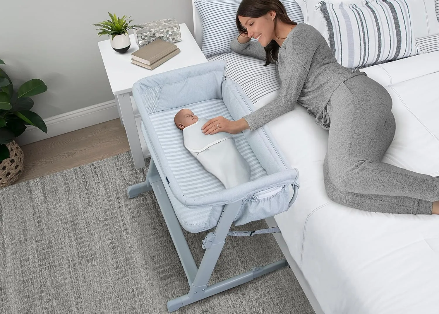GAP babyGap Whisper Bedside Bassinet Sleeper with Breathable Mesh and Adjustable Heights - Lightweight Portable Crib - Made with Sustainable Materials, Grey Stripes