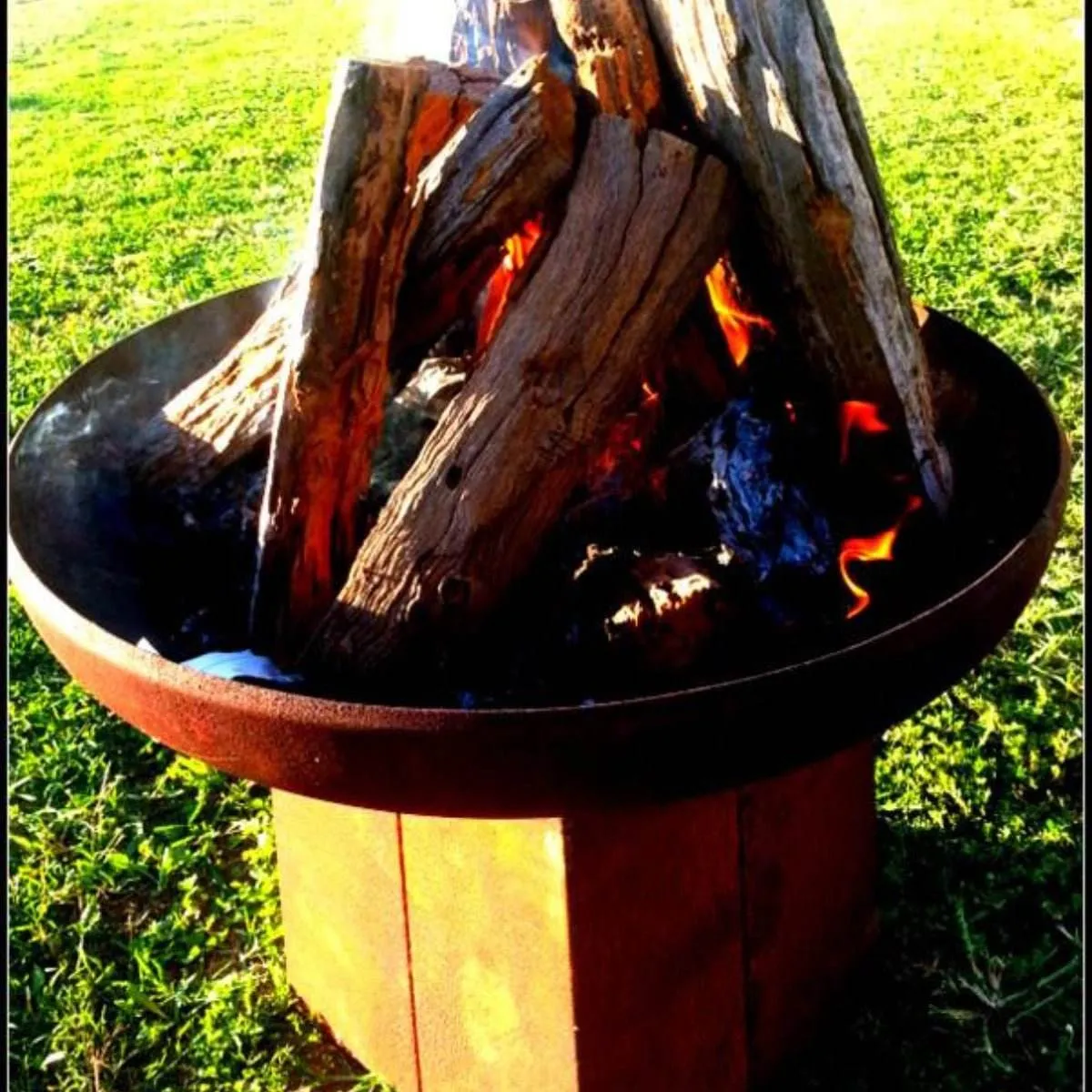 Goanna Fire Pit 80cm