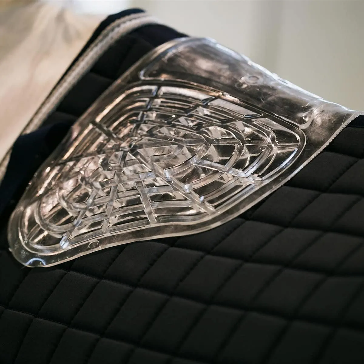 HORZE Gel 1" Front Riser English Saddle Pad | Lightweight, Non-Toxic, Anti-Slip