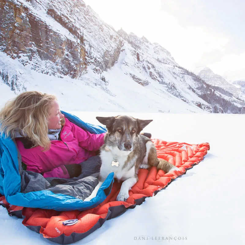 Insulated Double V Sleeping Pad