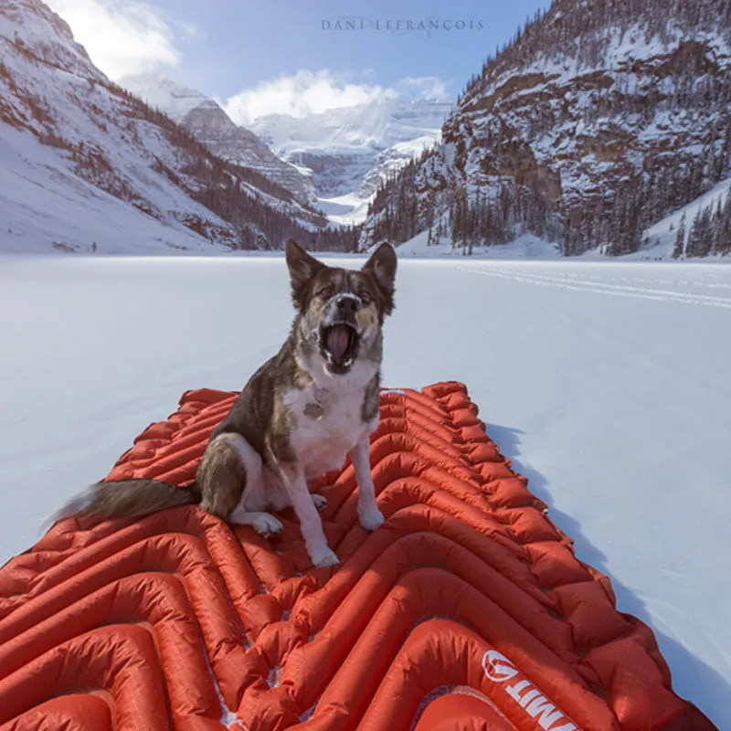 Insulated Double V Sleeping Pad