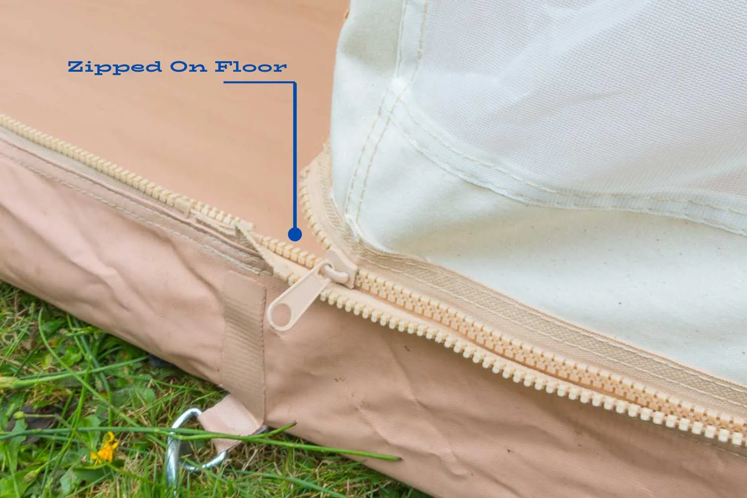 Life inTents Stella™ Stargazing 360 View Canvas Bell Tent 20' (6 Meters)