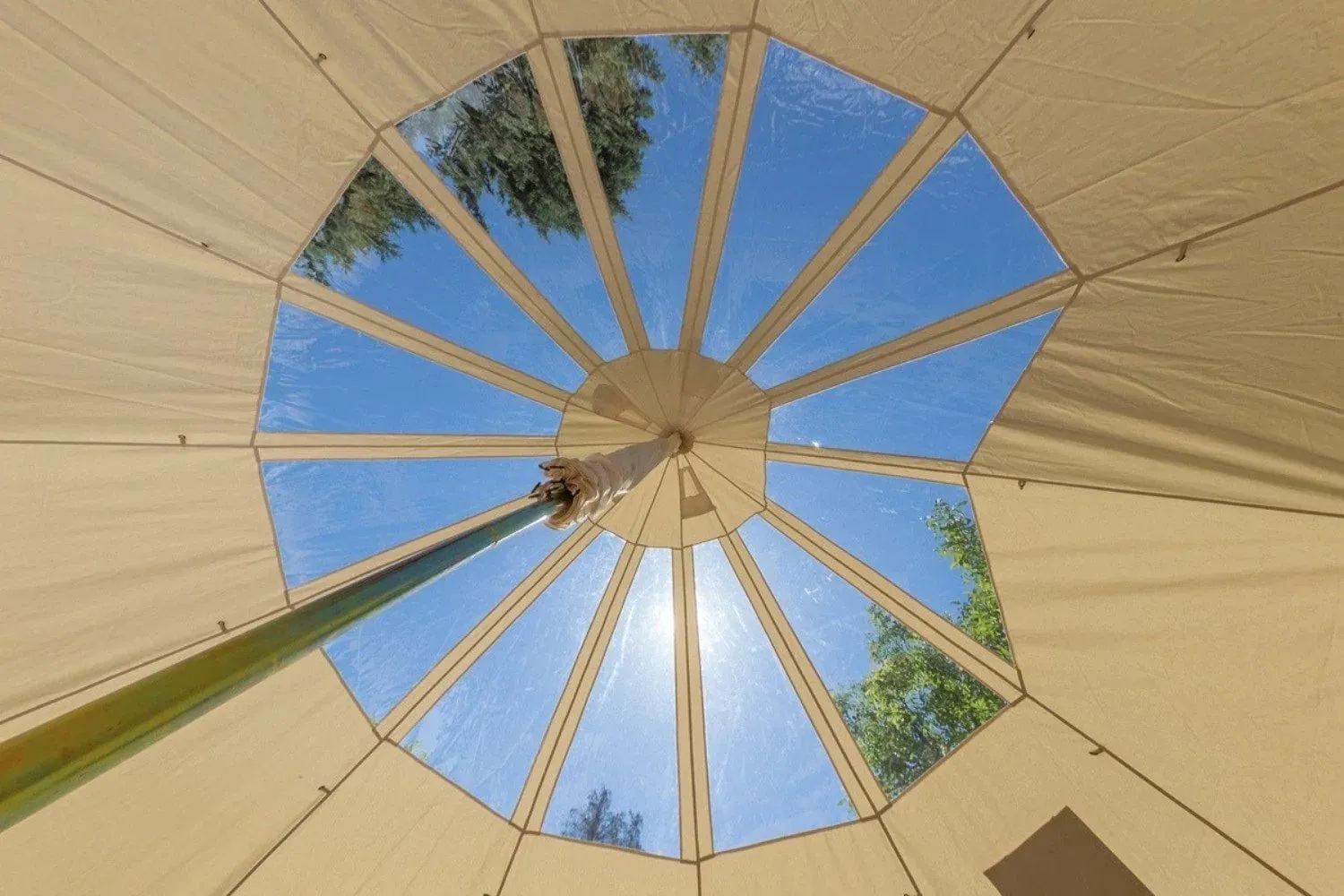 Life inTents Stella™ Stargazing 360 View Canvas Bell Tent 20' (6 Meters)
