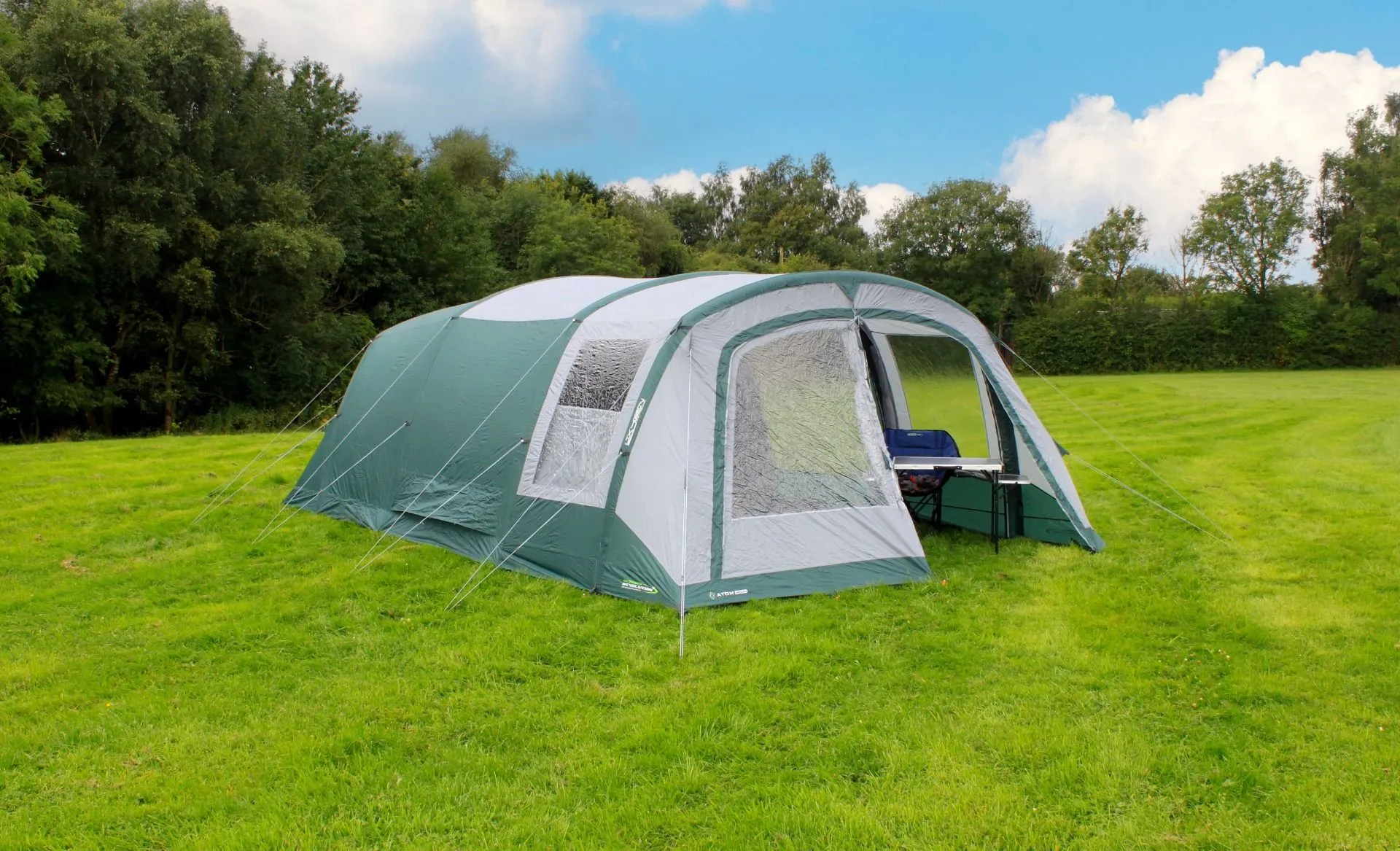 Outdoor Revolution Atom 600 Family Air Tent