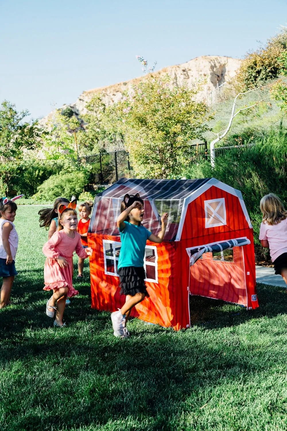 Pacific Play Tents 60810 Barnyard Playhouse Tent, 48" x 38" x 48", Multi
