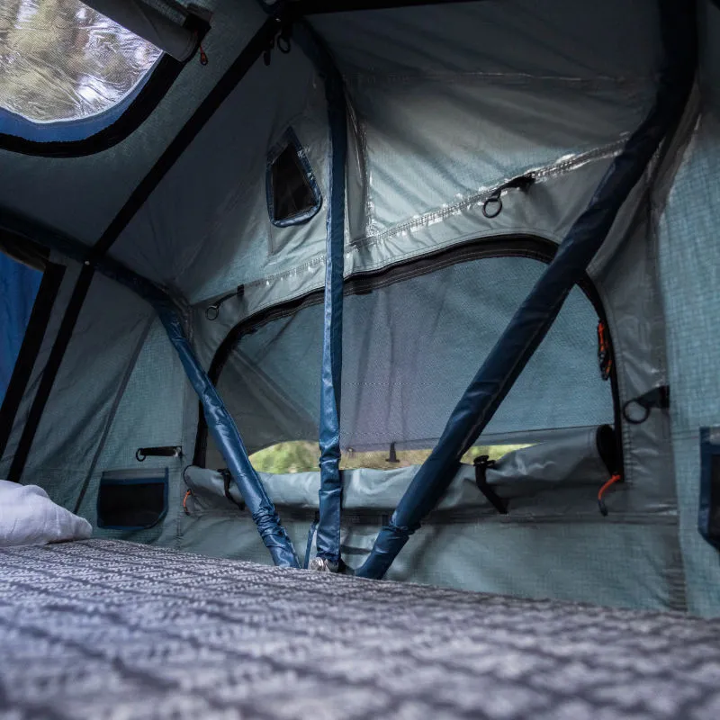 ROAM Roof Top Tent The Vagabond XL
