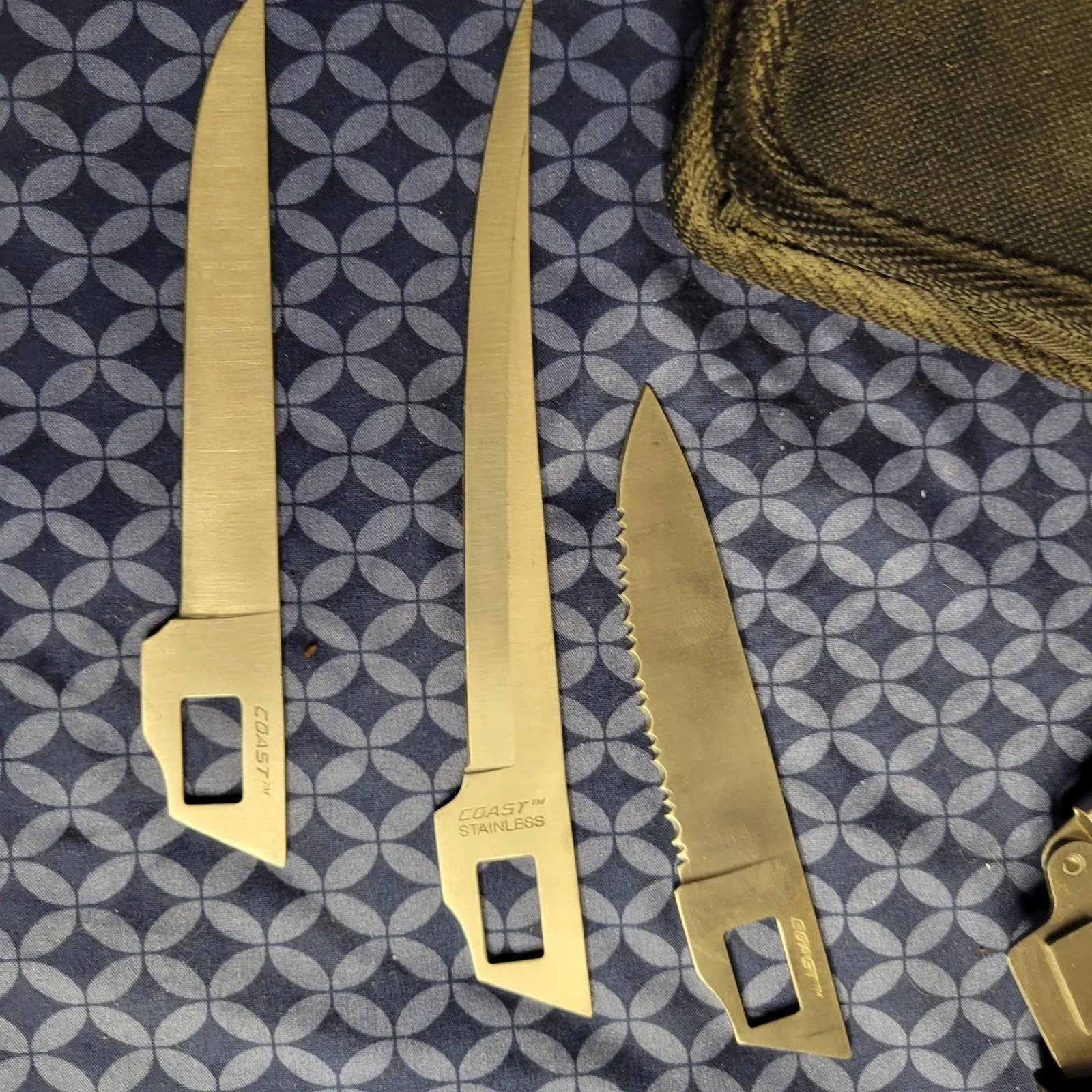 Vintage Coast 3 Blade Interchangeable Fillet Knife Set with Sheath USED