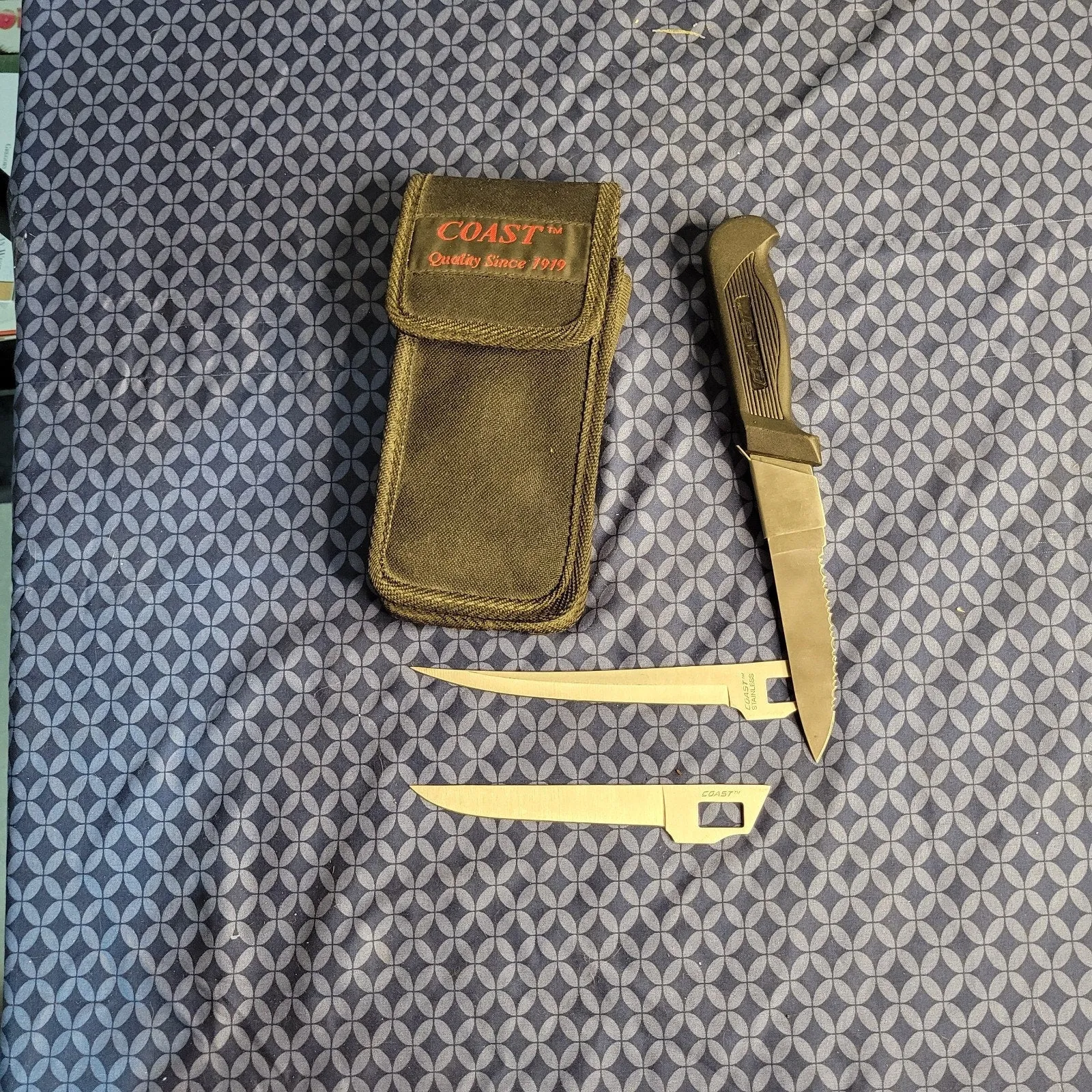 Vintage Coast 3 Blade Interchangeable Fillet Knife Set with Sheath USED