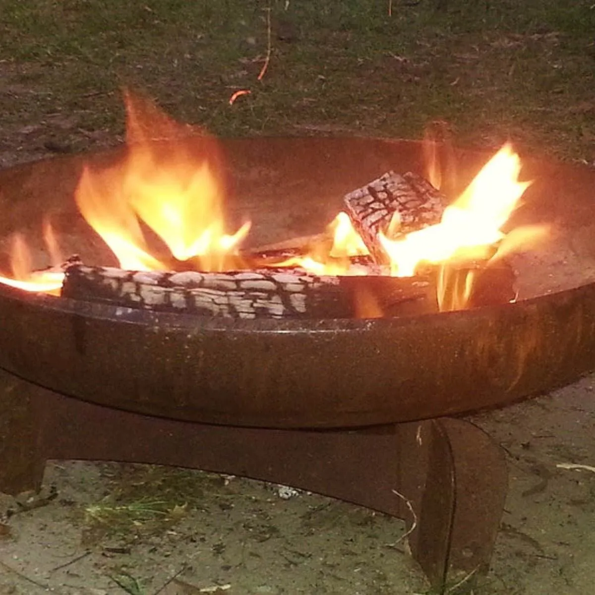 Yabbi Fire Pit 100cm