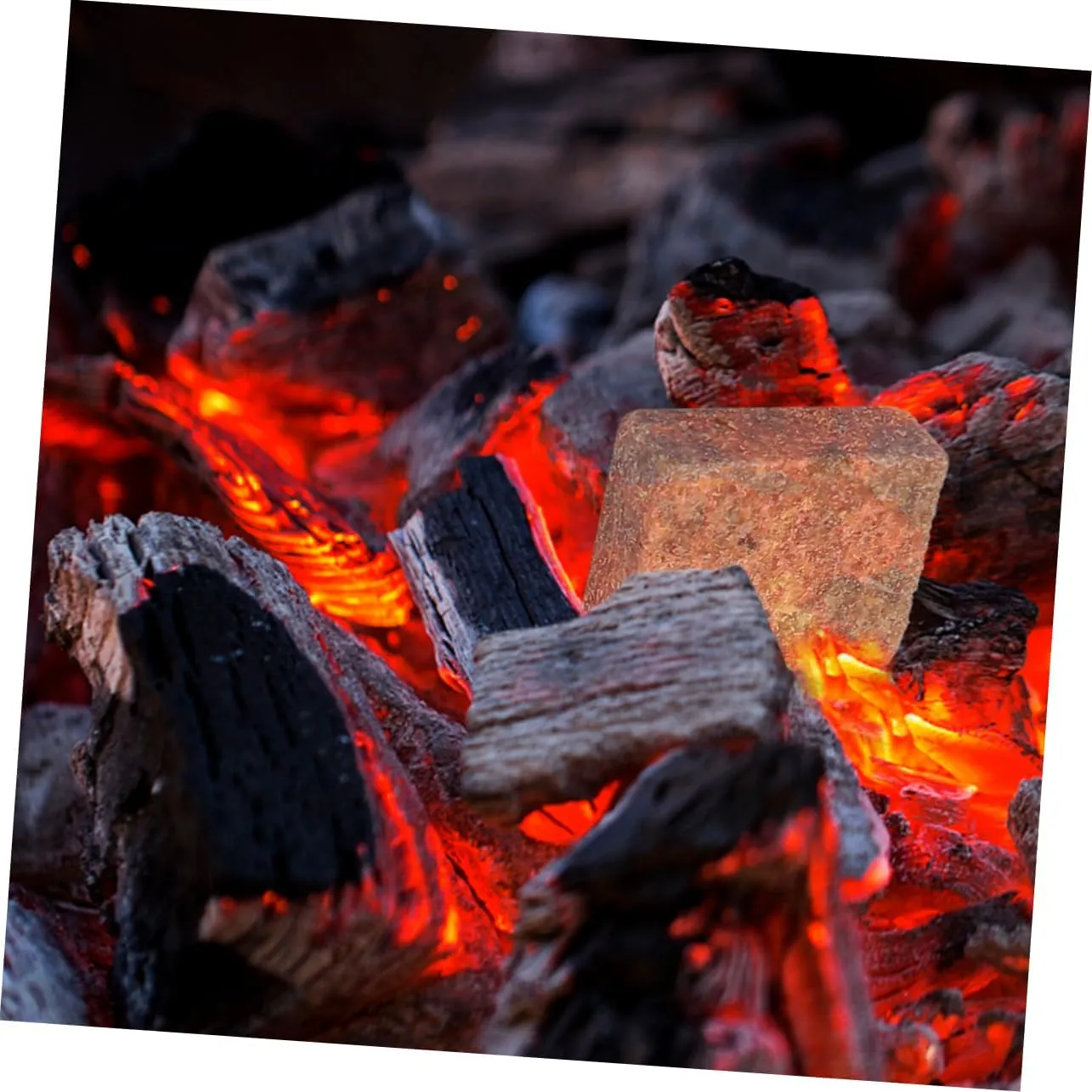 Yardwe 100pcs Lightweight Camping Combustion Supporting Blocks for Easy Outdoor Burning for Campfires and Grilling Convenient Fire Starter for Outdoor Enthusiasts